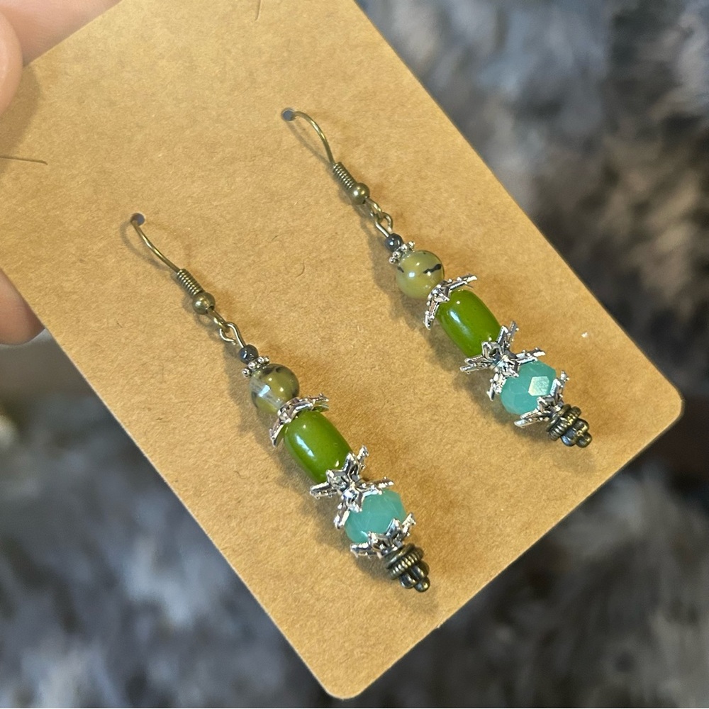 Handcrafted elegant genuine stone dragon vein agate faceted hematite earrings